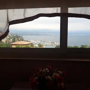 Salyna , Ičići Kroatien